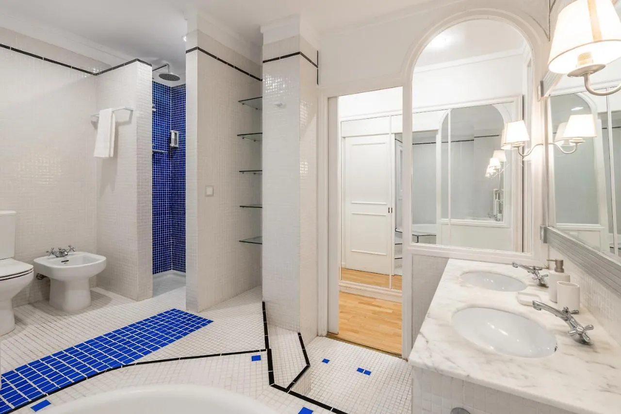 Balmes Apartment By Olala Homes Barcelona