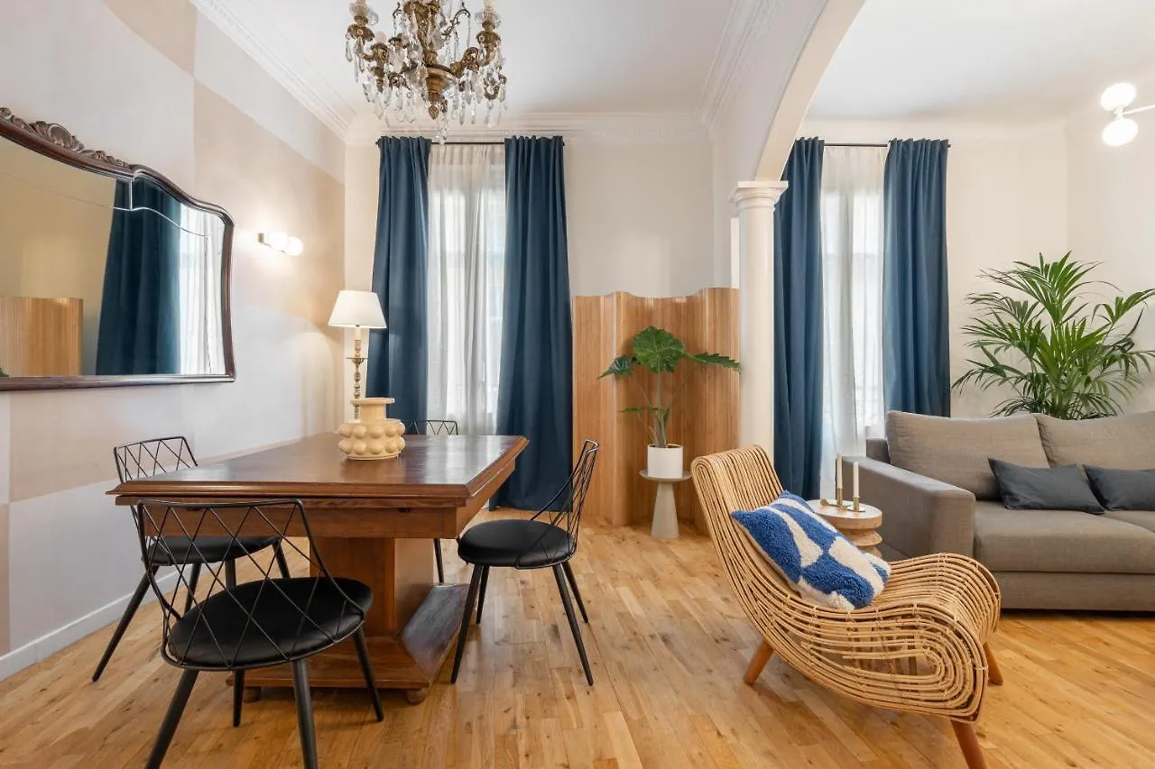 Balmes Apartment By Olala Homes Barcelona